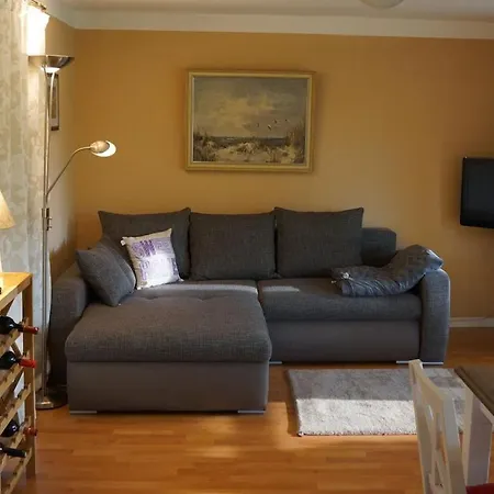 At The Canal Meadows Nyaraló